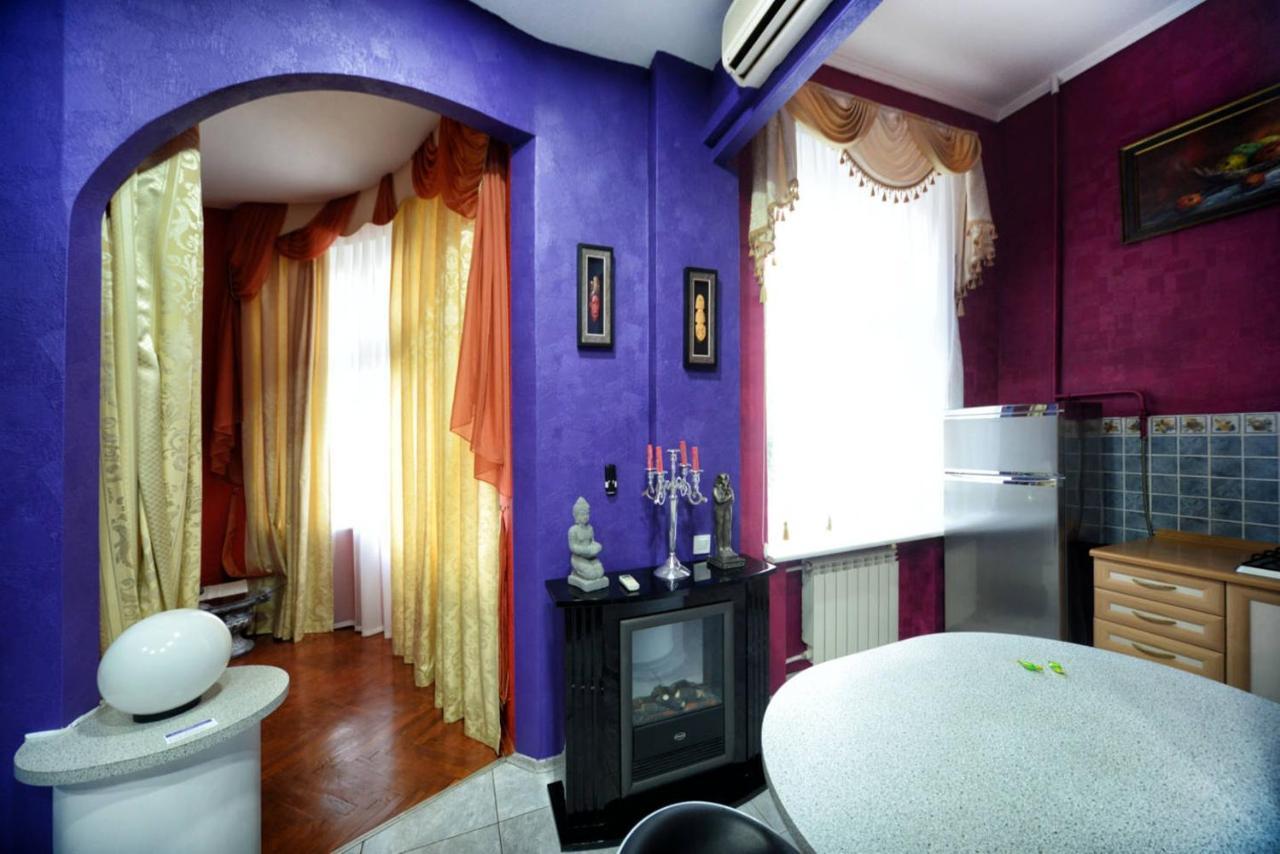 Chekhov Apartment เคียฟ ภายนอก รูปภาพ