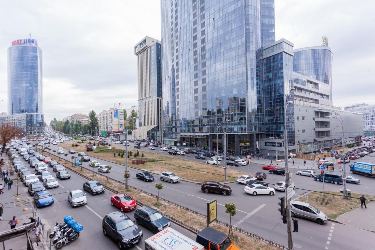 Chekhov Apartment เคียฟ ภายนอก รูปภาพ