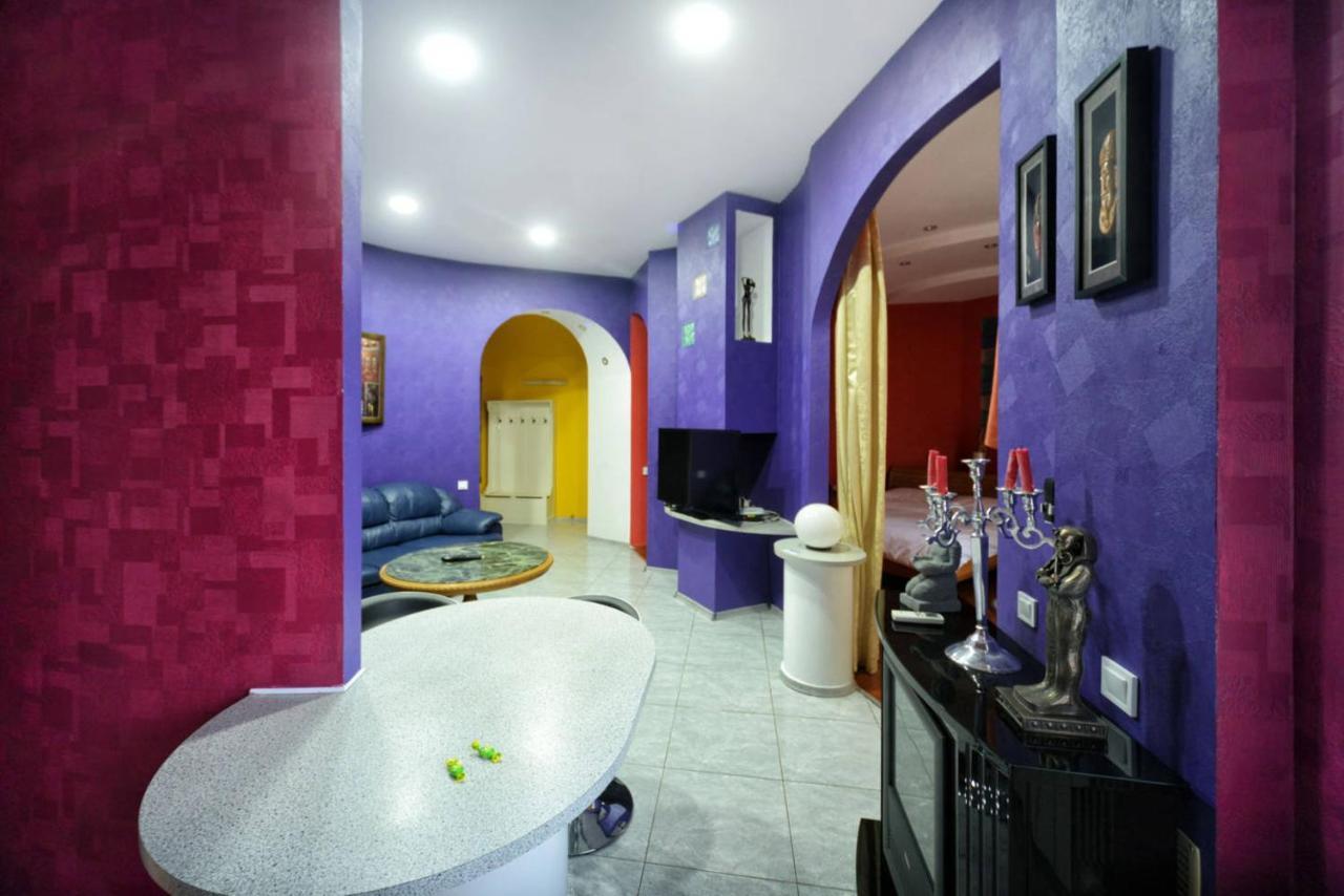 Chekhov Apartment เคียฟ ภายนอก รูปภาพ